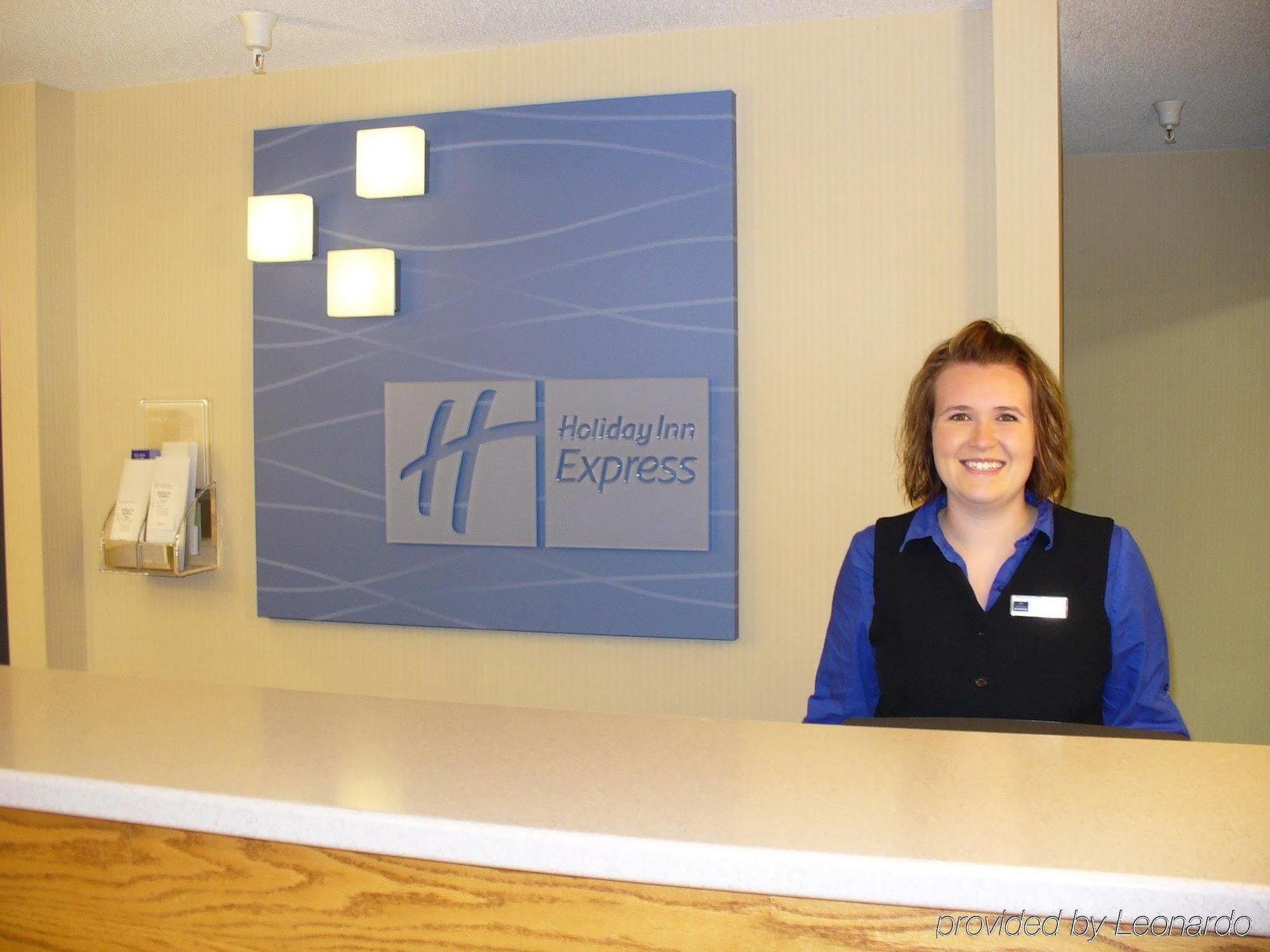 Baymont By Wyndham Fulton Hotel Buitenkant foto